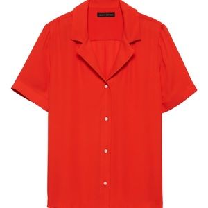 Banana Republic Relaxed Camp Collar Button Down